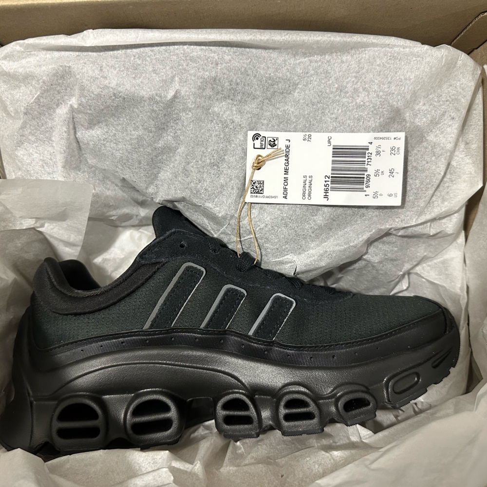 Adidas Boys Shoes NEW